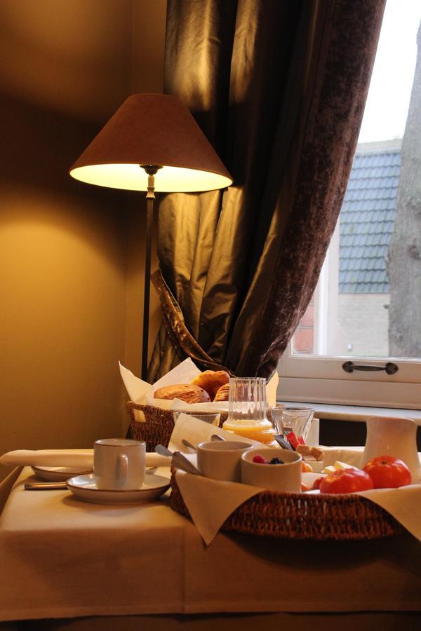 B&B 'T Kasteel & 'T Koetshuys Veurne Pokoj fotografie